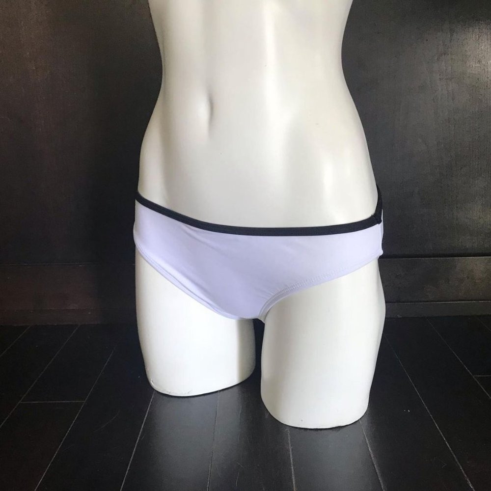 California Waves white bikini bottom medium